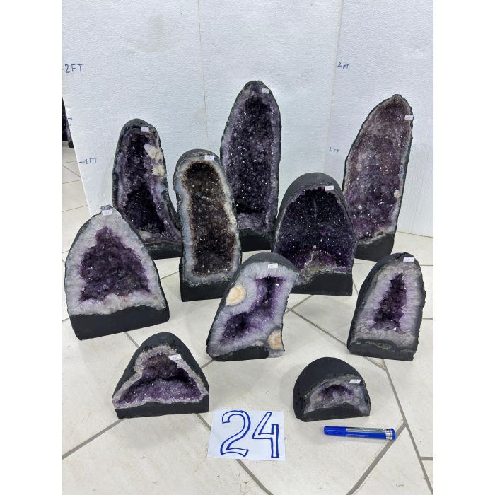 Amethyst Cathedral Crate No.24. 168.5KG (10PCS) PREORDER