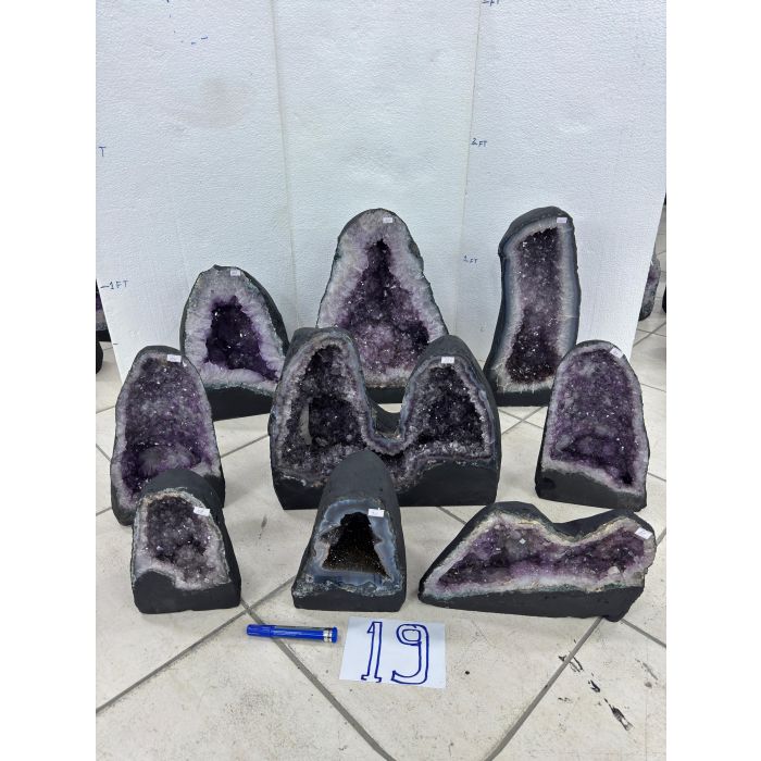 Amethyst Cathedral Crate No.19. 189.7KG (9PCS) PREORDER