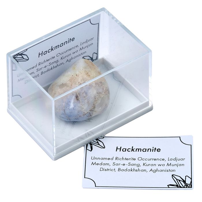 Hackmanite Tumblestone UV, in Plastic Box with ID card (1pc)