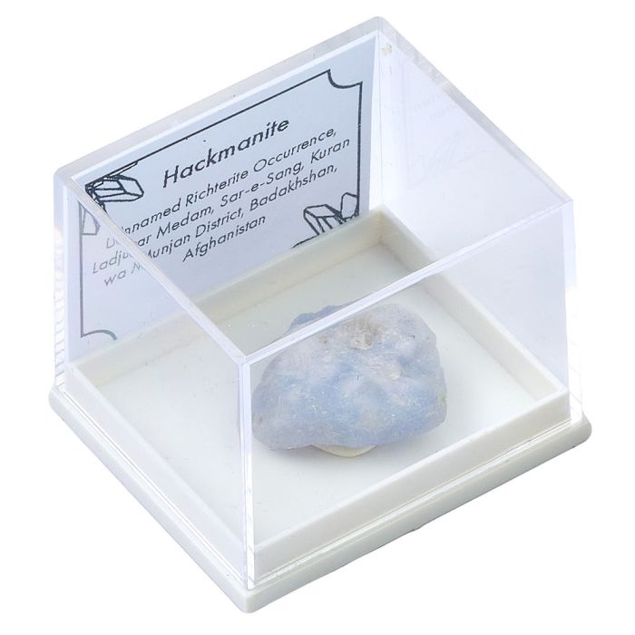 Rough Hackmanite UV, 3.1-8g, in plastic box with ID card (1pc)