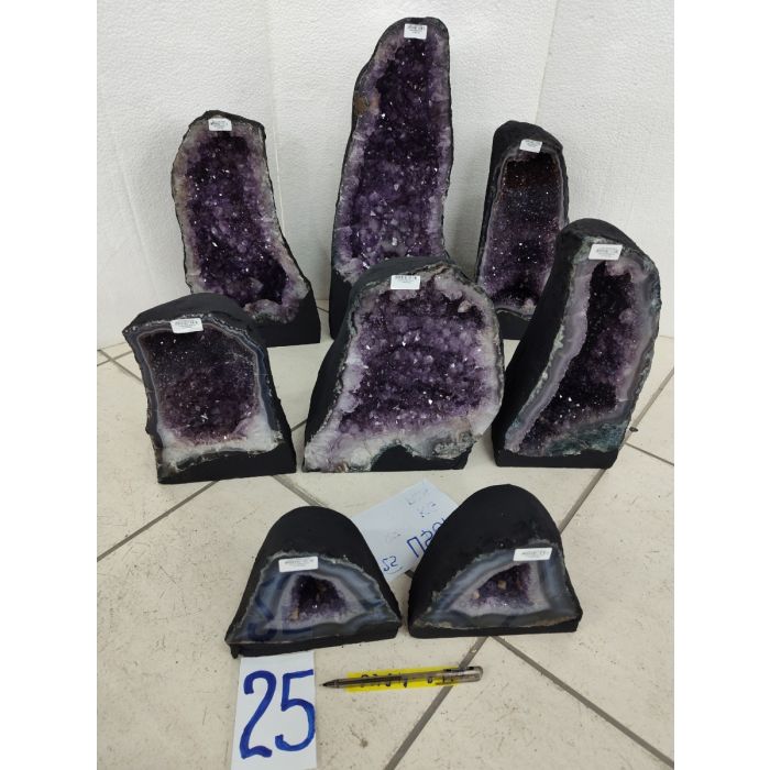 Amethyst Church Crate No. 25, 83.9KG (8PCS) 