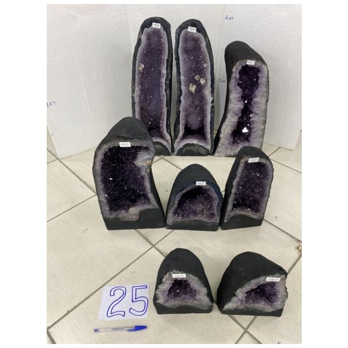 Amethyst Cathedral Crate No.25, 156.6kg (8pcs) NFD (PRE-ORDER)
