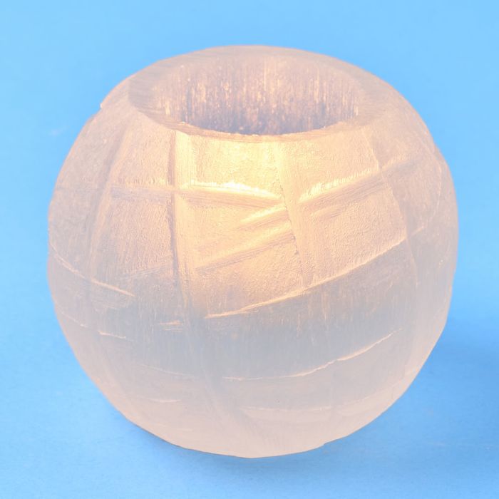 Selenite Snowball T-light Holder 8-9cm (1pc)
