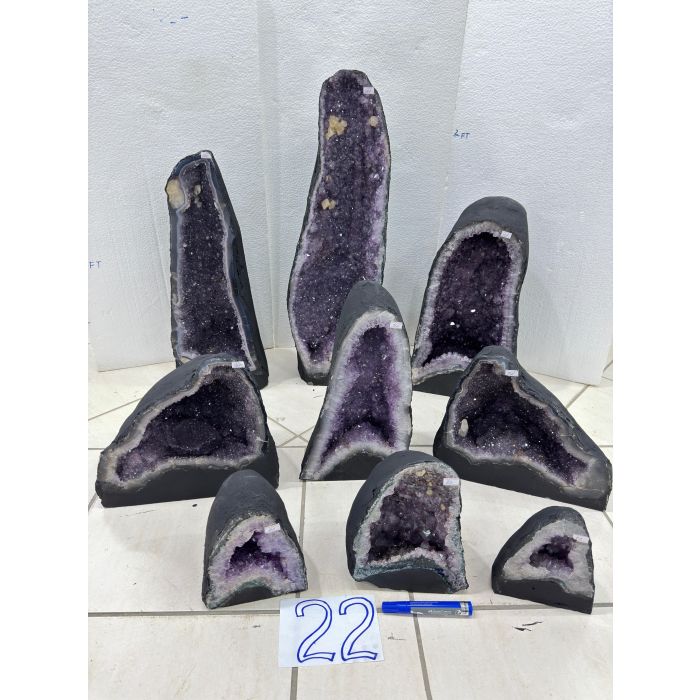 Amethyst Cathedral Crate No.22. 162.7KG (9PCS) PREORDER
