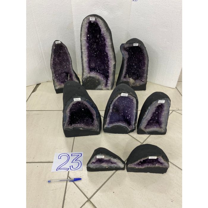 Amethyst Cathedral Crate No 23 125.2kg (8pcs) NFD (PRE-ORDER)