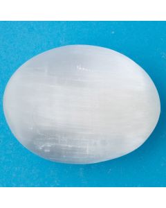Selenite Small palmstone 35-40mm (1pc) NETT