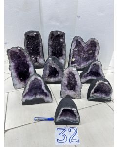 Amethyst Cathedral Crate No.32. 185.2KG (10PCS) PREORDER