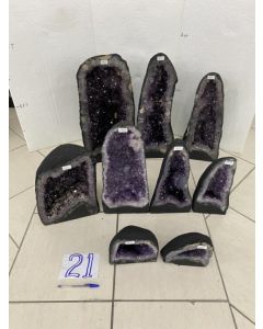 Amethyst Cathedral Crate No.21, 169kg (9pcs) NFD (PRE-ORDER)