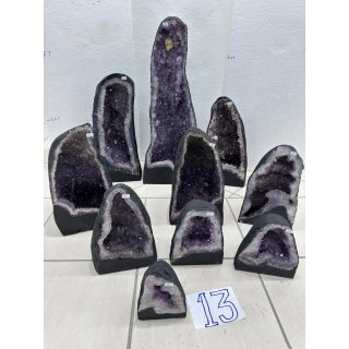 Amethyst Cathedral Crate No.13. 175.2KG (10PCS) 