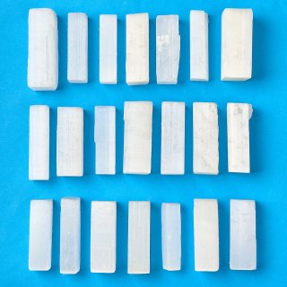 Selenite Sticks 5-6cm Thin approx 20pcs/kg (1kg) NETT