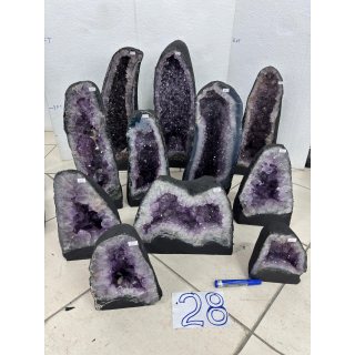 Amethyst Cathedral Crate No.28. 204KG (11PCS)