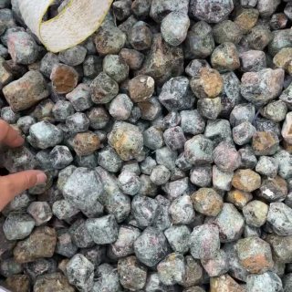 Rough Almandine Garnets with Mica Brazil (Bulk Unsized) (By the KG) NFD