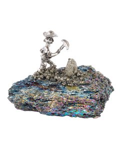 Silicon Carbide chunk with Miner (1pc) NFD