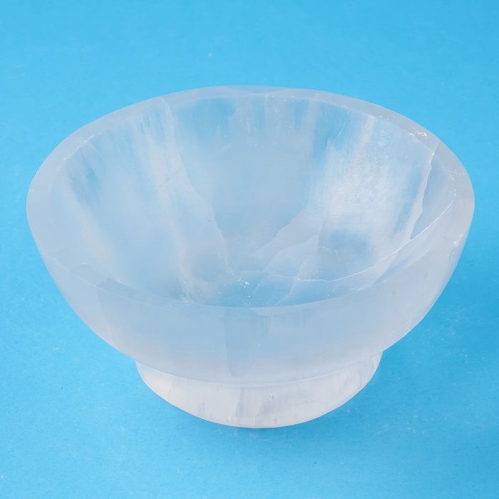 Selenite Round Bowl with Base 10cm (1pc)
