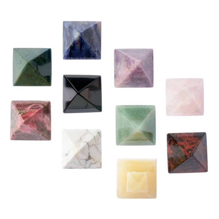 Assorted Stone Pyramid, 35mm (10pcs)