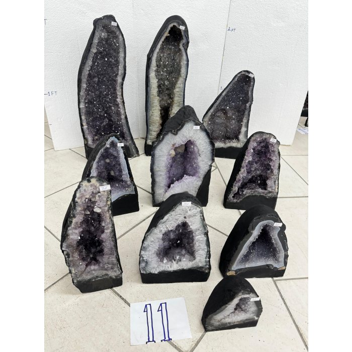 Amethyst Cathedral Crate No.11. 174.1KG (10PCS) 