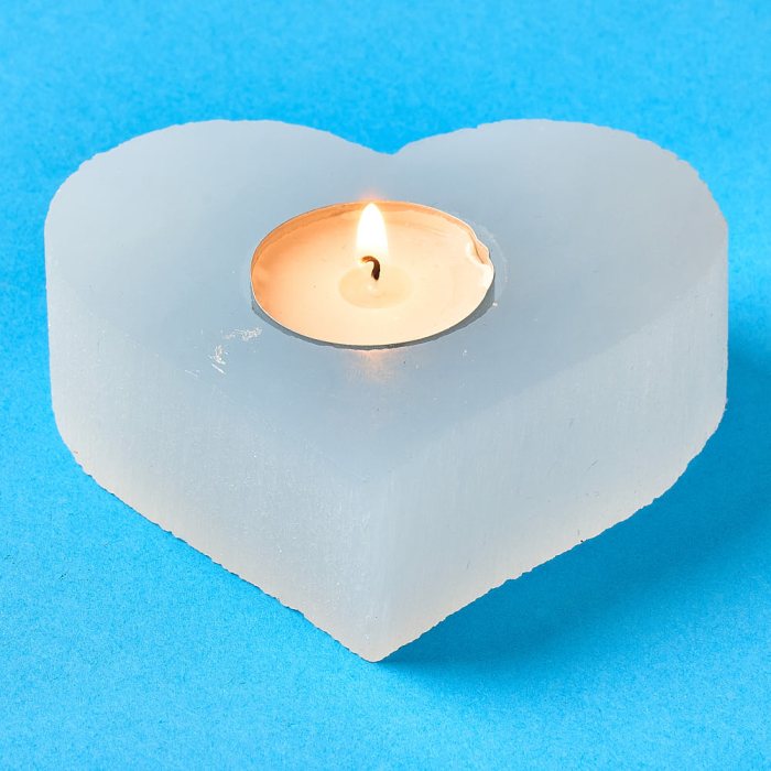 Selenite Heart Shaped Tealight Holder, 8cm (1 Piece) NETT