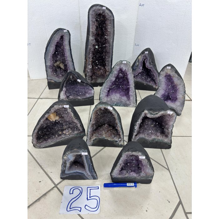 Amethyst Cathedral Crate No.25. 187.1KG (11PCS)